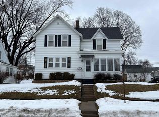 707 W Conant St, Portage, WI 53901