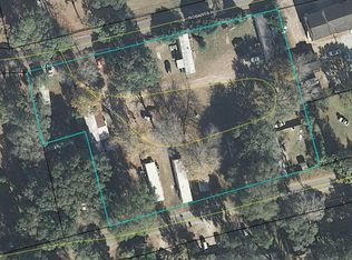 121 Simon Dr, Brunswick, GA 31520