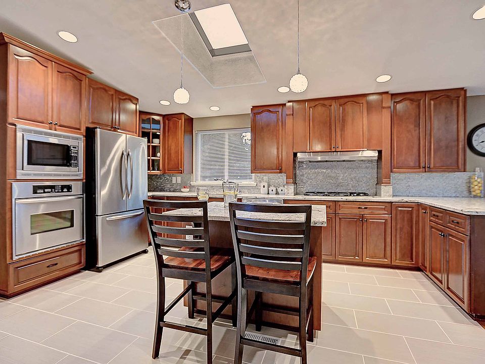 Stainless Appliances
