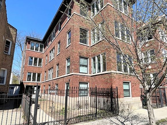 2nd image of 1414-16 W Argyle St #1
