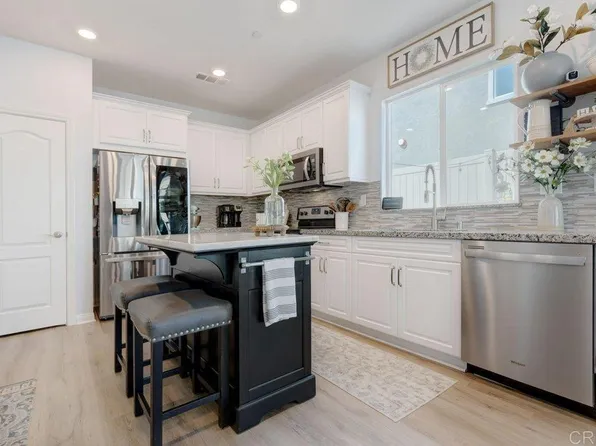13653 Gray Hawk Way, Valley Center, CA 92082