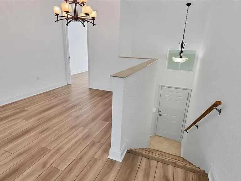 7269 Fountain Palm Cir — Photo 4