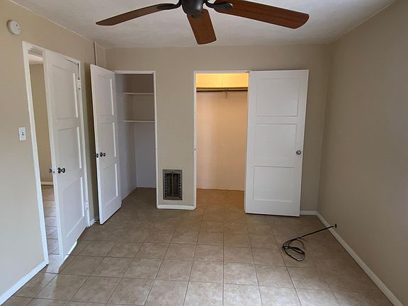 3rd image of 2467 N Treat Ave