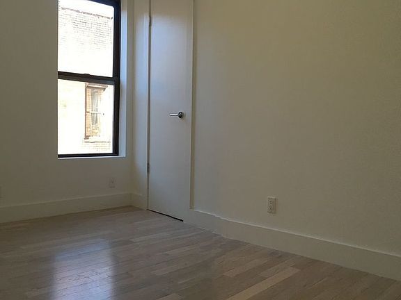 2nd image of 1236 Pacific St APT 6D