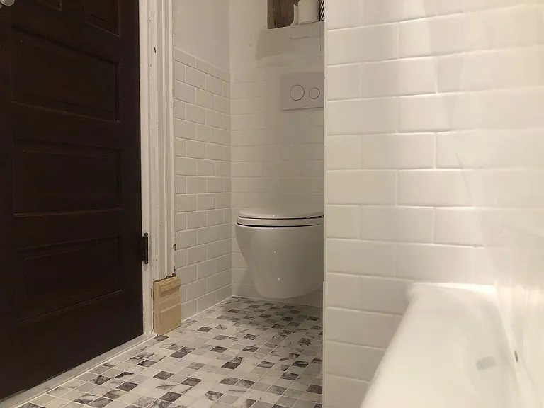 Completely redone. All new tile.