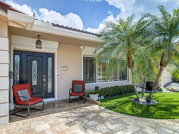4th image of 3021 NE 46th Street