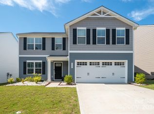 8029 Mulberry Glen Ln, Charlotte, NC 28215