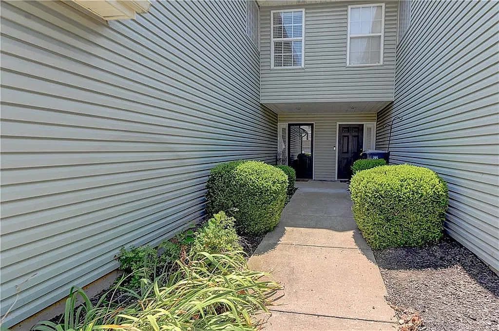 2 bed, 1334 sqft, $1,750 — Photo 4
