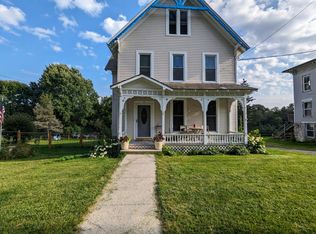 10 Van Buren St, Antwerp, NY 13608