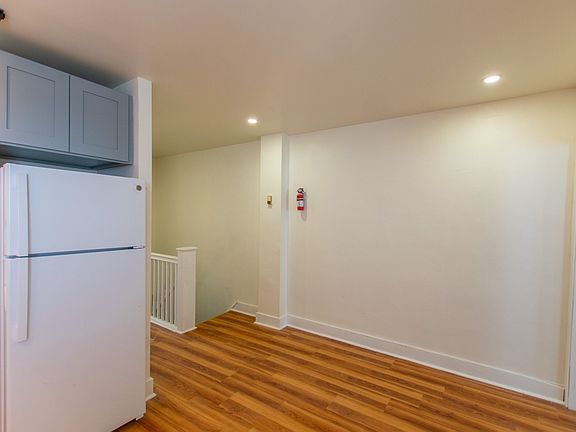 4th image of 1820 N 54th St Floor 2