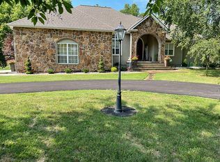 21455 Journey Ln, Webb City, MO 64870
