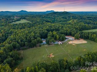 996 Beamguard Rd, Clover, SC 29710