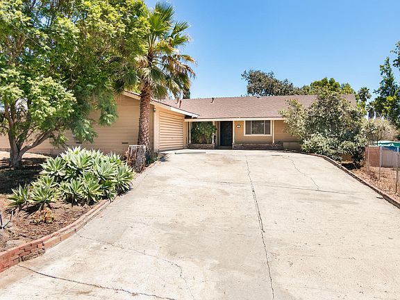 2nd image of 768 Anacapa Dr