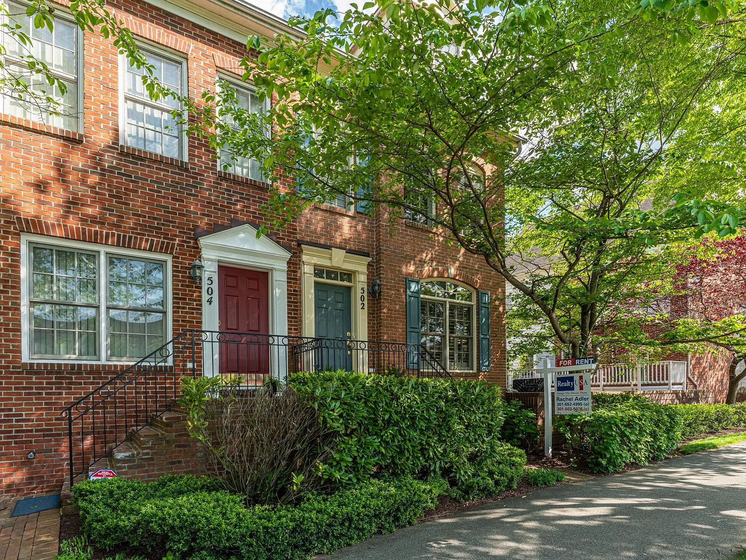 3 bed, 3.5 bath, 2408 sqft, $3,800 — Photo 3