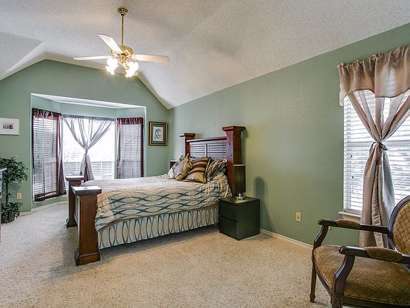 4th image of 4153 Windomere Dr