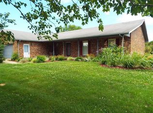 2062 Campbellsville Rd, Hodgenville, KY 42748