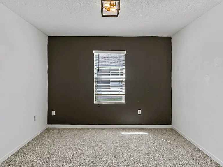 465 Sorrento Dr — Photo 22