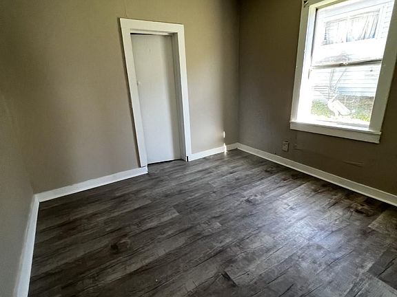 3rd image of 1814 Browning St