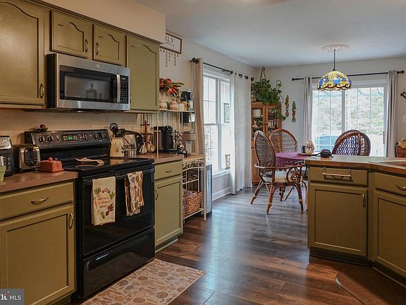 4th image of 7785 Traeleigh Ln