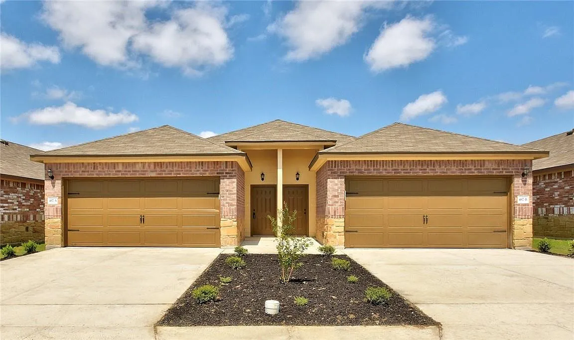 3 bed, 2.0 bath, 1372 sqft, $1,800 — Photo 2