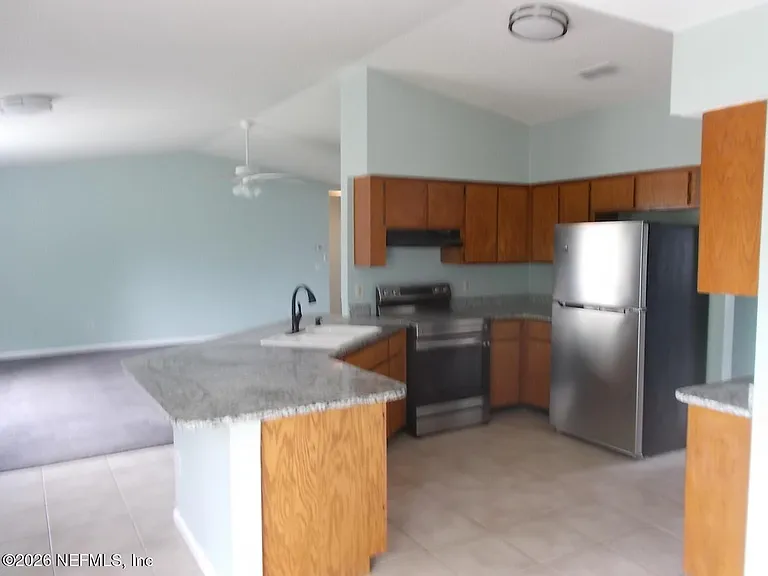 7529 Falcon Trace Dr W — Photo 12