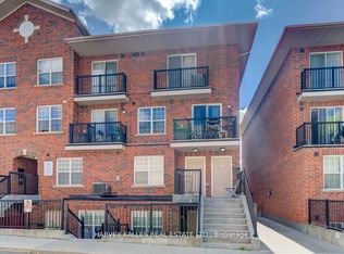 25 Strangford Ln #302-04, Toronto, ON M1L 0E5