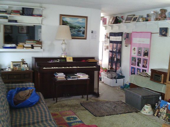 3rd image of 5900 NE 131st Ave