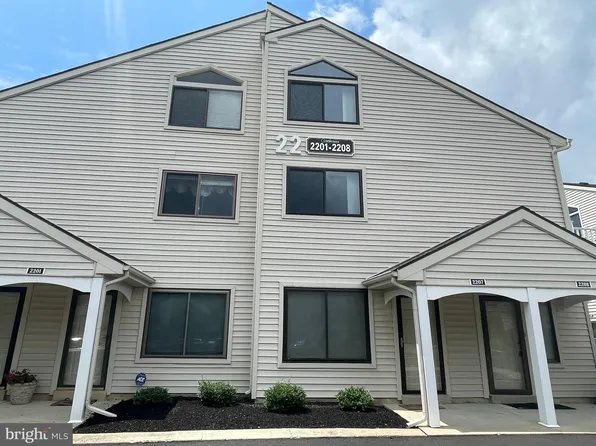 2205 Sandra Rd, Voorhees, NJ 08043