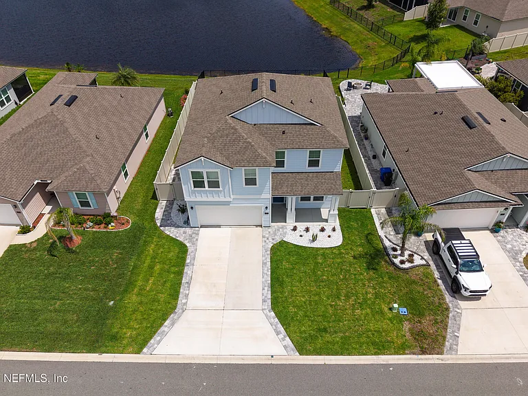 60 Alagon Way — Photo 2