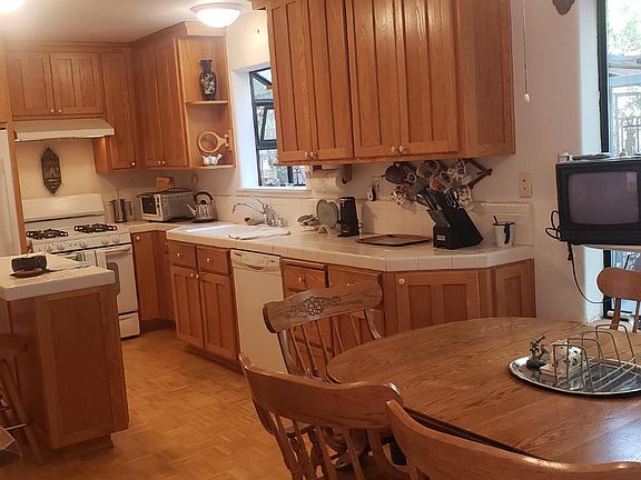 5th image of 8312 Harrington Flat Road