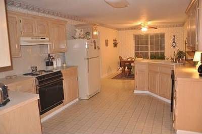 5th image of 1134 Athens Dr
