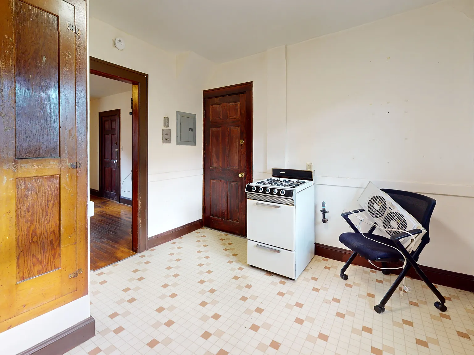 1 bed, 550 sqft, $1,695 — Photo 4