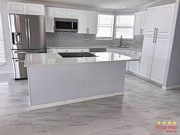 4th image of 14321 Fiddlesticks Ct