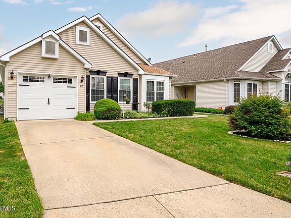 2nd image of 12 Rumford Court