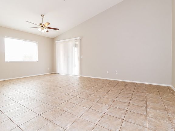 3rd image of 9216 W Deanna Dr