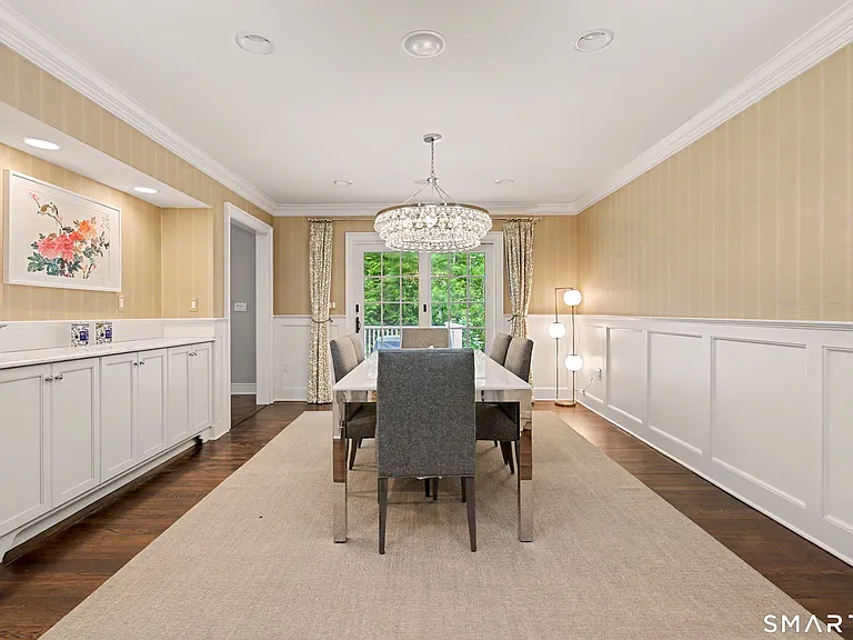 14 Deerfield Rd — Photo 17