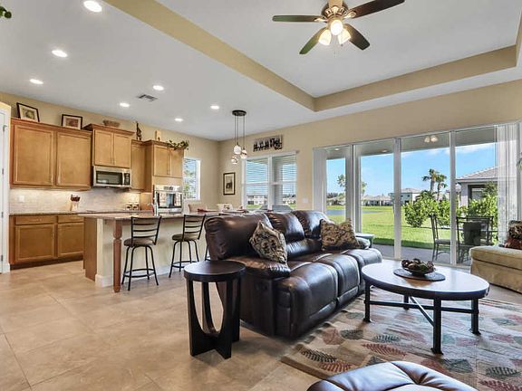 5th image of 15991 Whippoorwill Cir