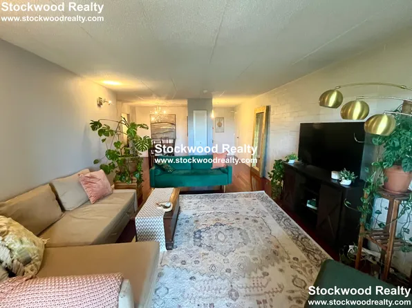 165 Quincy Shore Dr, Quincy, MA