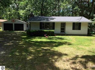 1805 Cowan Dr, National City, MI 48748