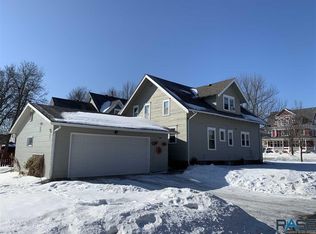 520 N Estey St, Luverne, MN 56156