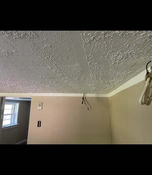 4228 Carroll Ave — Photo 17