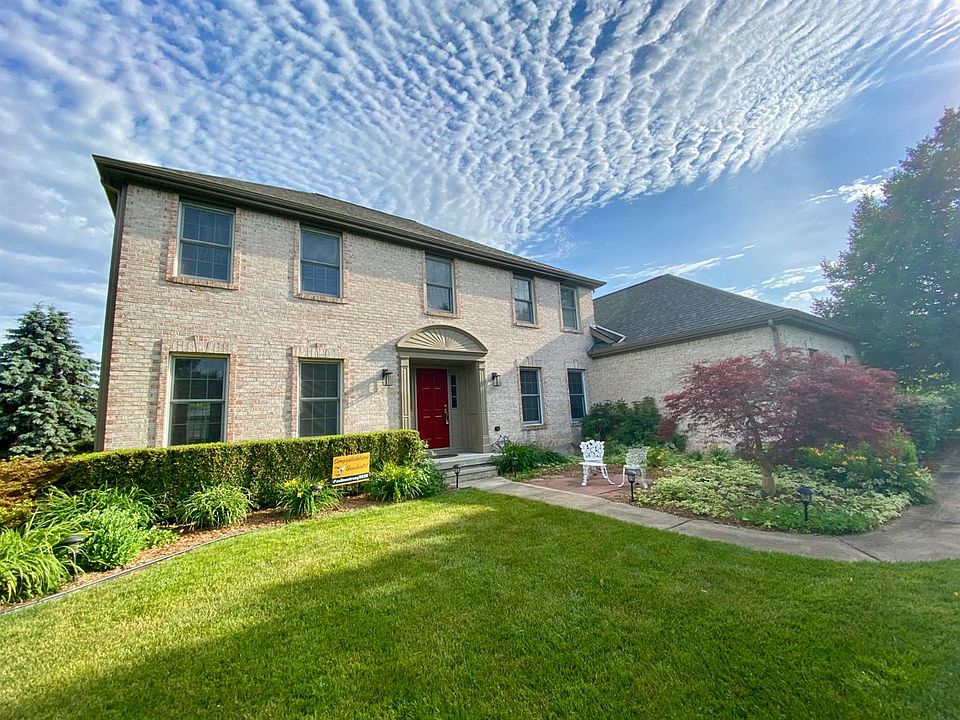 1st image of 9325 Yorkshire Dr