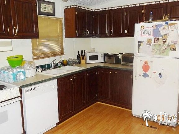5th image of 710 Whittle St