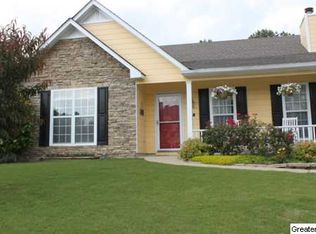 260 Brentwood Dr, Alabaster, AL 35007