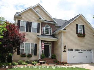 230 Meadow Lake Trl, Greer, SC 29650