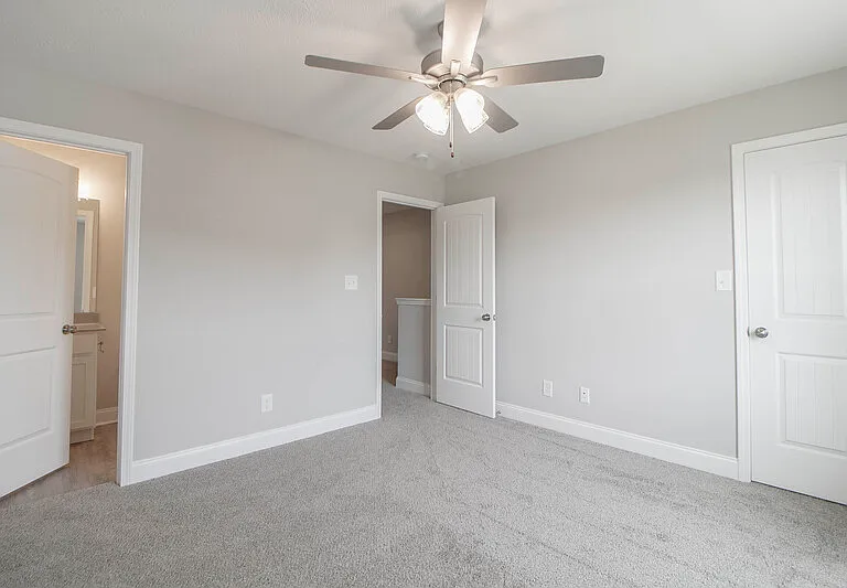 1000-601 Henry Place Blvd — Photo 24