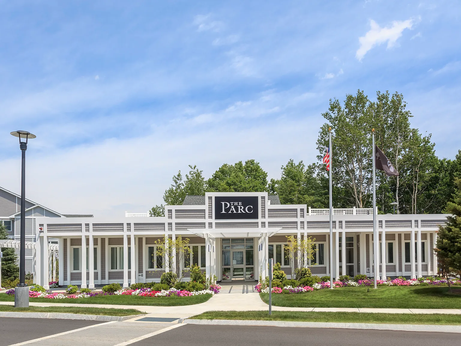 The Parc at Medfield Apartments — Photo 2