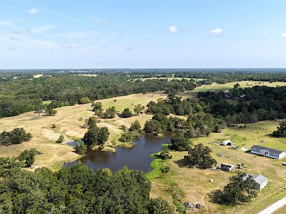 4th image of 332 County Road 691