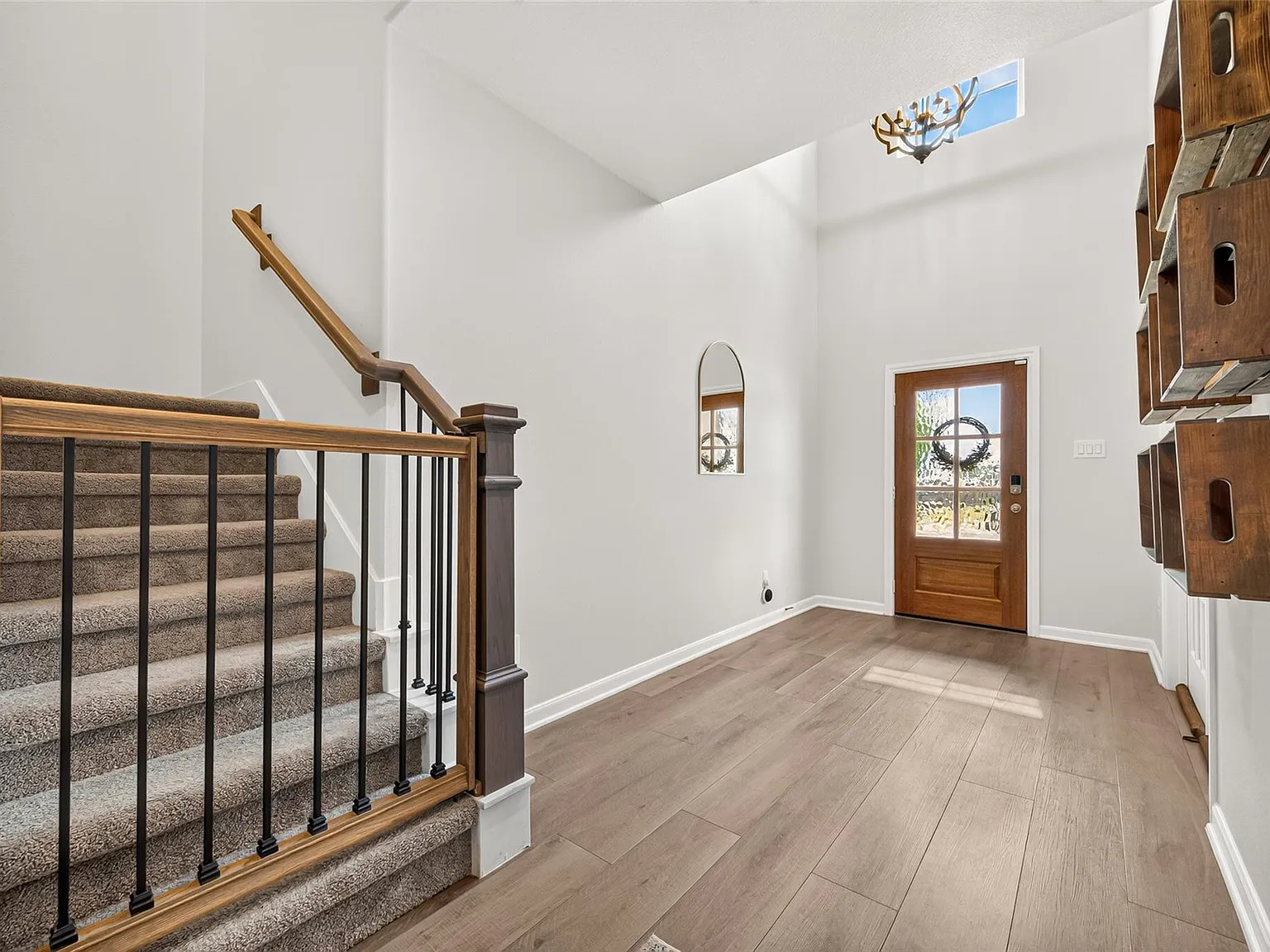 5 bed, 3.0 bath, 3254 sqft, $3,100 — Photo 4