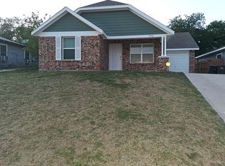 5516 Fernander Dr, Fort Worth, TX 76107